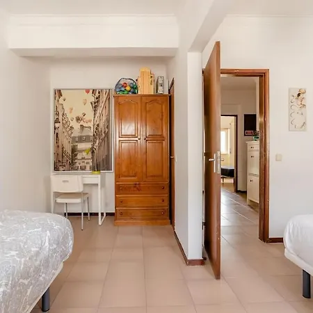 In Traditional Village Apartamento